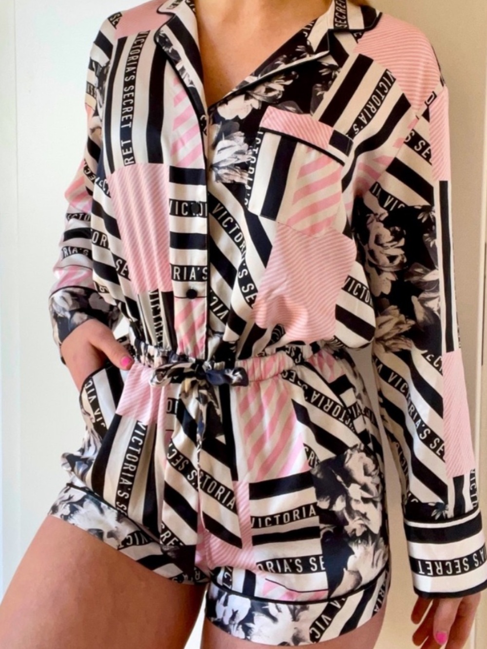 VICTORIA'S SECRET Romper Size M Striped Floral Button Front Pink Black Logo